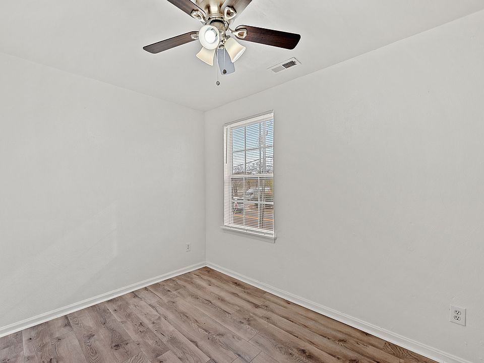 1st image of 3112 Deep Creek Blvd