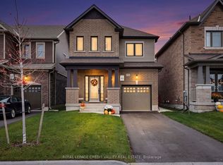 112 Lorne Thomas Pl, New Tecumseth, ON L9R 0T8