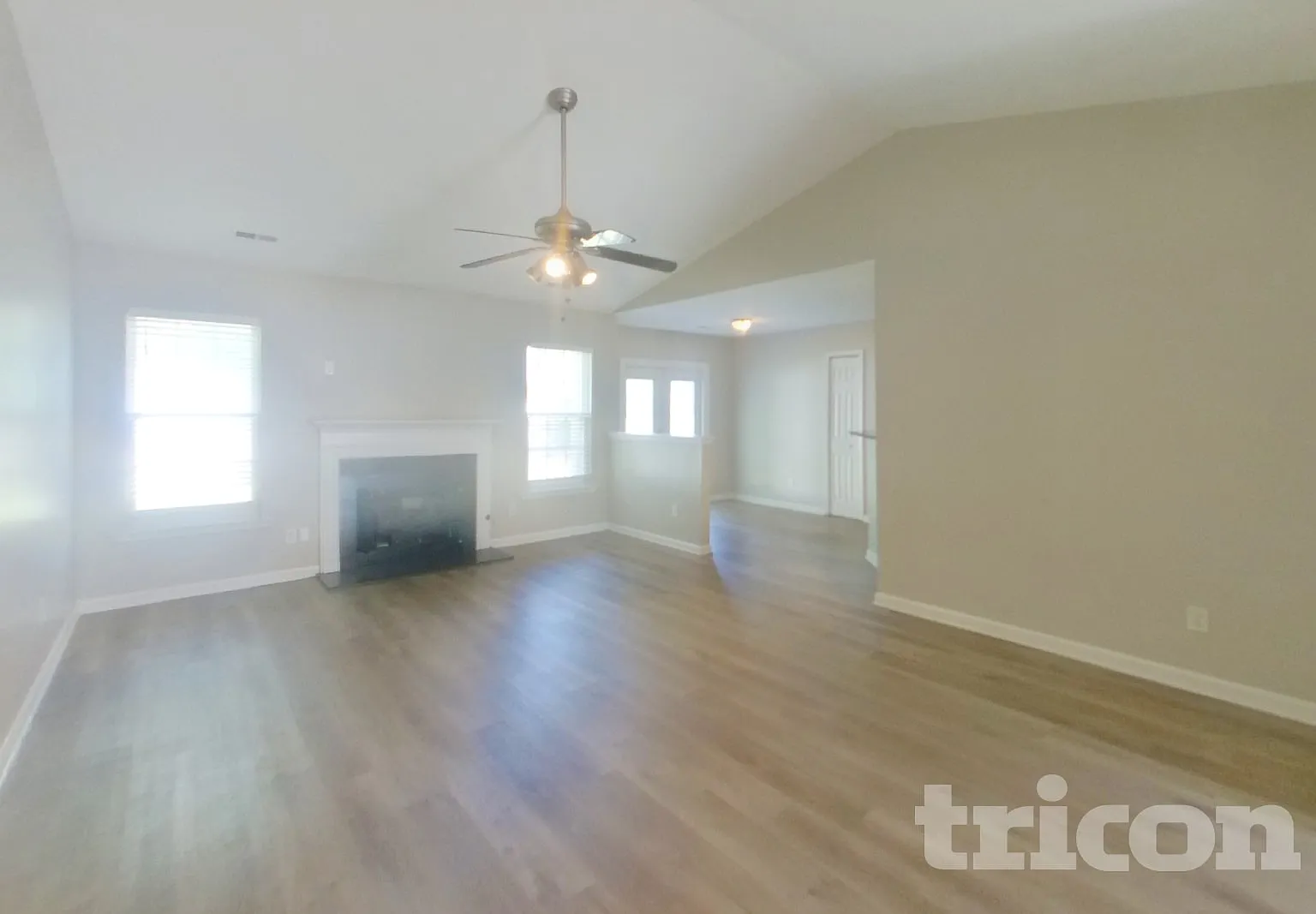 633 Thornbird Circle Boiling Springs SC — Photo 2
