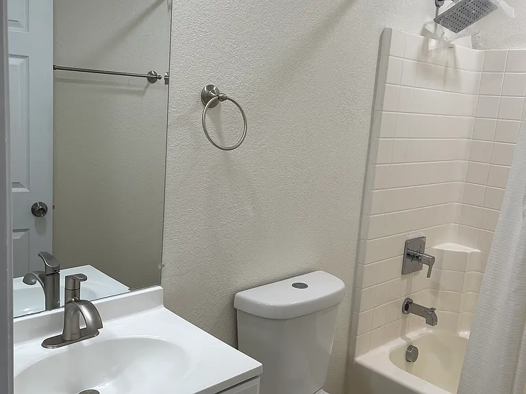 24593 Monterey Ave #B — Photo 8