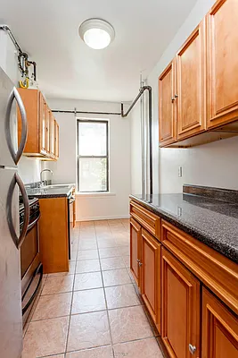 Rented by Compass | media 12