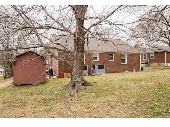 5th image of 2119 Geneiva Dr #A