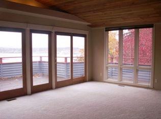 206 Tracy Ave, Port Orchard, WA 98366