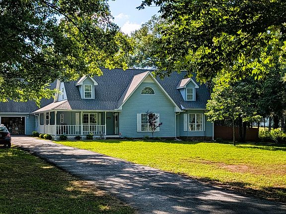 2nd image of 115 Coby Dr