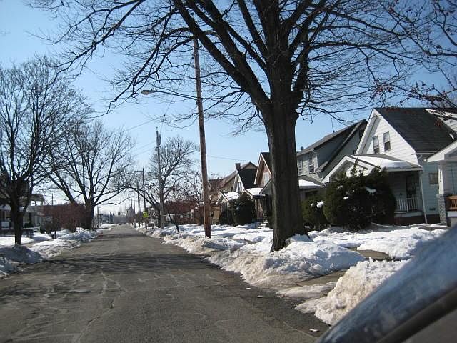 2nd image of 4005 E 144th St #1