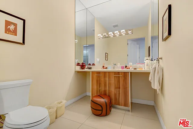 819 S Holt Ave #PENTHOUSE — Photo 7