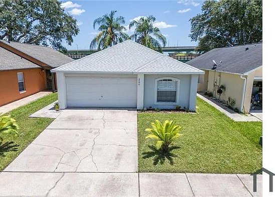 8696 Foley Dr — Photo 2