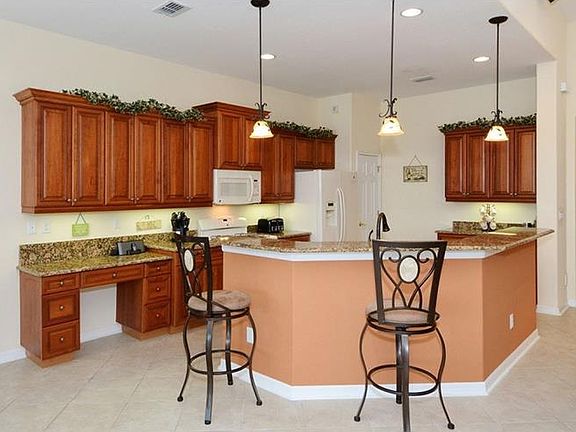 3rd image of 326 Cipriani Way