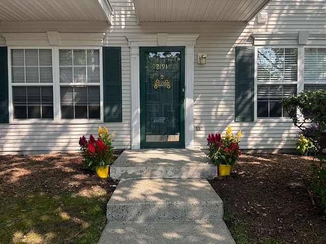 Welcome to 2191Kent Court!