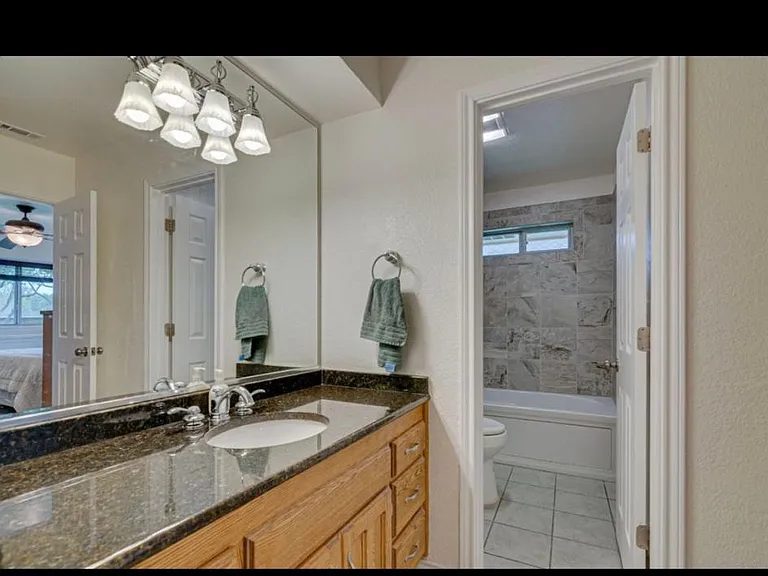 3725 Oakbriar Ln — Photo 11