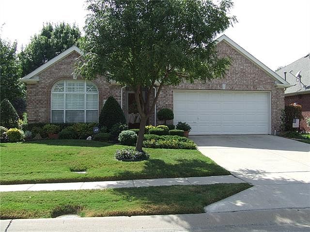 1st image of 2328 Killarney Dr