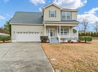 115 Perry Meadow Dr, New Bern, NC 28562