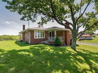 122 Messmore Rd, Mc Clellandtown, PA 15458