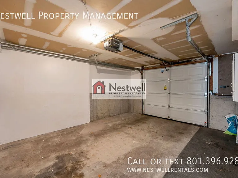 3131 Applewood Dr — Photo 23