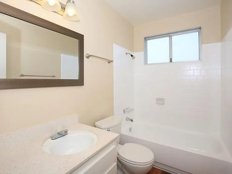 3946 Idaho St — Photo 10