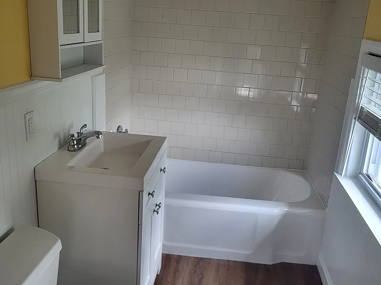 65 East St #5 — Photo 9