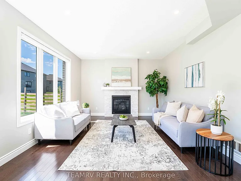 382 Masters Dr — Photo 11