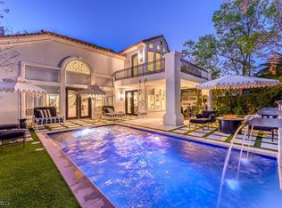 8829 Rozetta Ct, Las Vegas, NV 89134