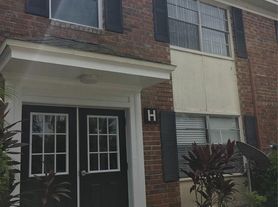 5325 Curry Ford Rd, Orlando, FL