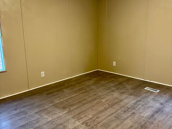 5th image of 197 Cherokee Trl