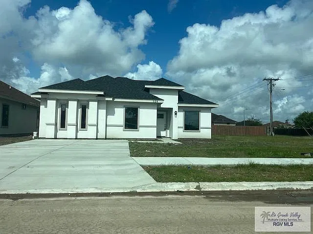 524 Naranjal Dr