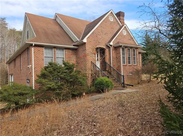 2128 Urbine Rd, Powhatan, VA 23139