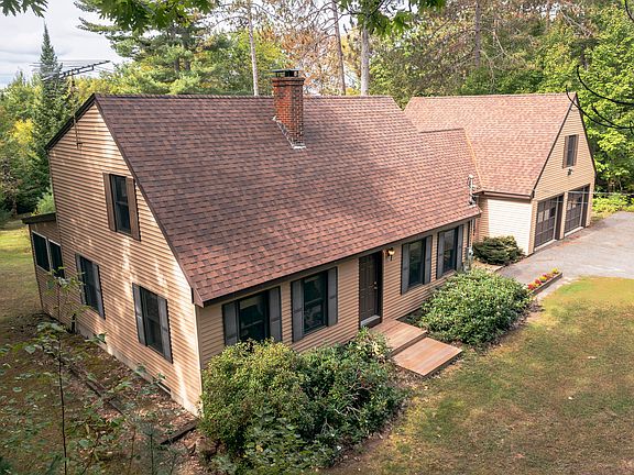 3rd image of 40 Mountain View Drive