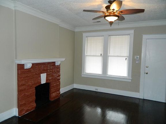 2nd image of 869 Dickinson St