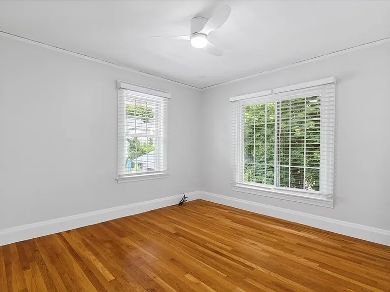 21-23 Richards Rd #2 — Photo 4