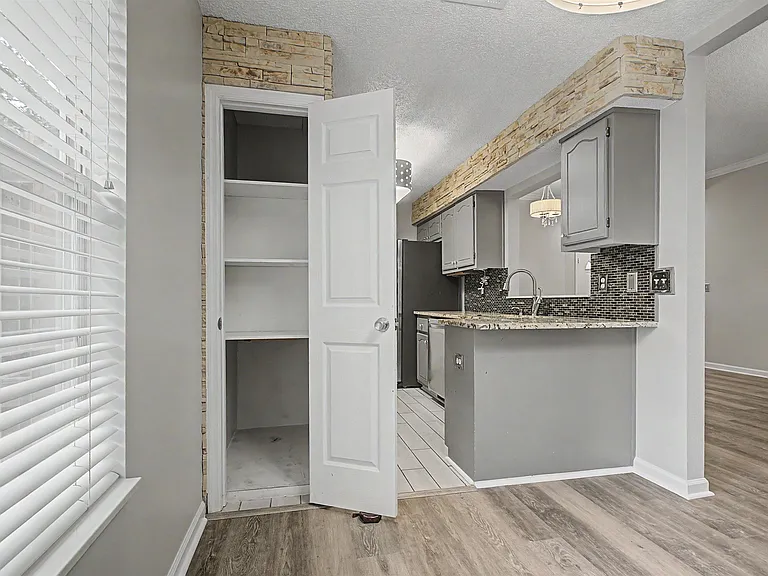 1850 Newman Ln — Photo 23