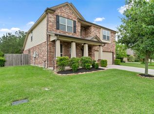 8 Landscape Ct, Conroe, TX 77301
