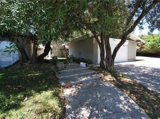 12401 Bellwood Rd, Los Alamitos, CA 90720