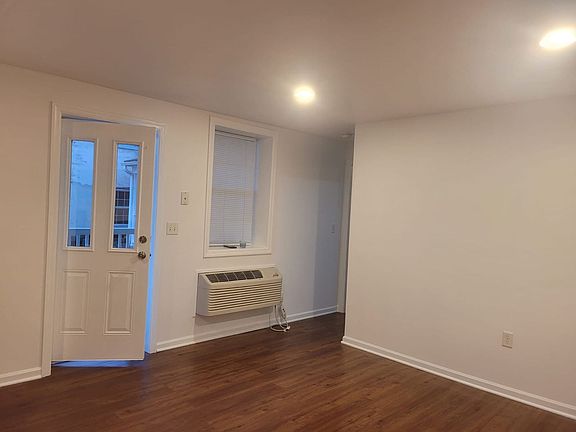 3rd image of 36 W Market St #40B