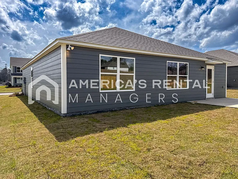 3808 Water Lily Ln — Photo 36