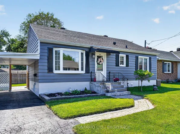 506 Rivier Pl, Cornwall, ON K6J 4B2