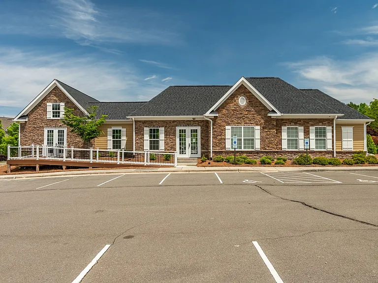 500 Kings Lake Way — Photo 36