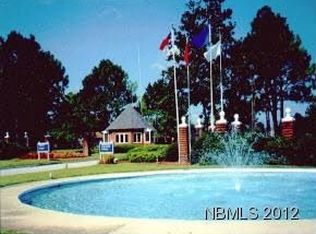 905 Diamond Ct, New Bern, NC 28560