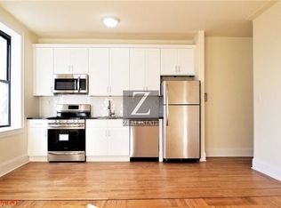 900 E 35th St APT C2, Brooklyn, NY 11210