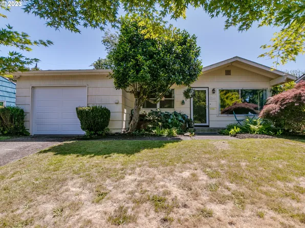 7814 SE Grant St, Portland, OR 97215