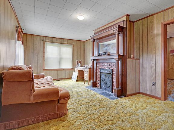 5th image of 217 Inderrieden Rd