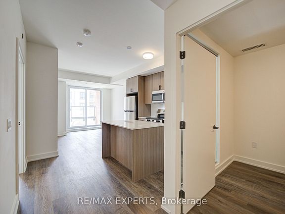 5th image of 2475 Old Bronte Rd #411