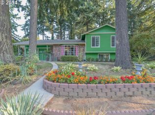 17505 NE Flanders St, Portland, OR 97230