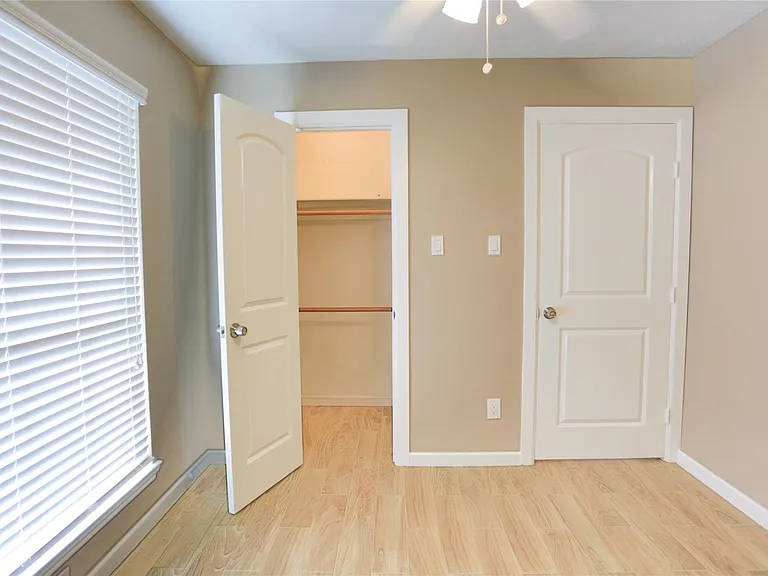 7007 Glen Rosa Dr — Photo 23