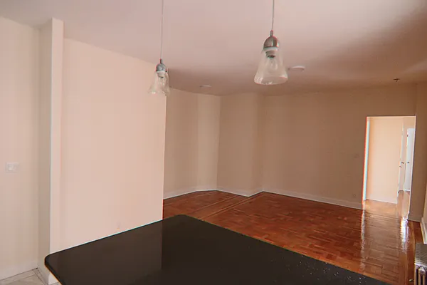 Rented by PMG Real Estate  | media 6