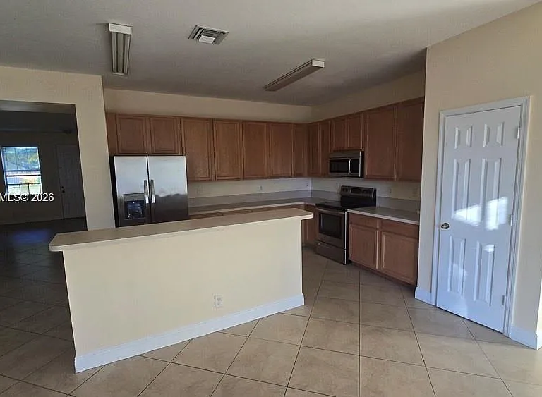 1010 SW Dubuque Ave — Photo 6