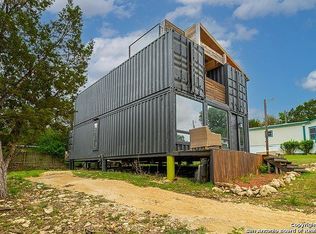 521 Buckingham Dr, Canyon Lake, TX 78133