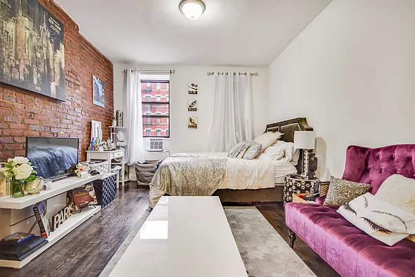 Rented by Compass | media 1