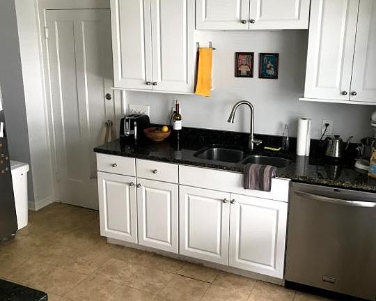 3rd image of 2526 E 126th St