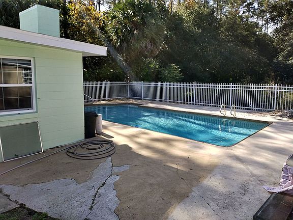 5th image of 8012 Rose Ave