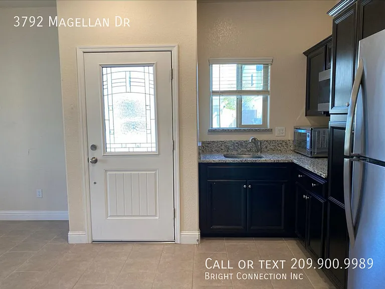 3792 Magellan Dr — Photo 9